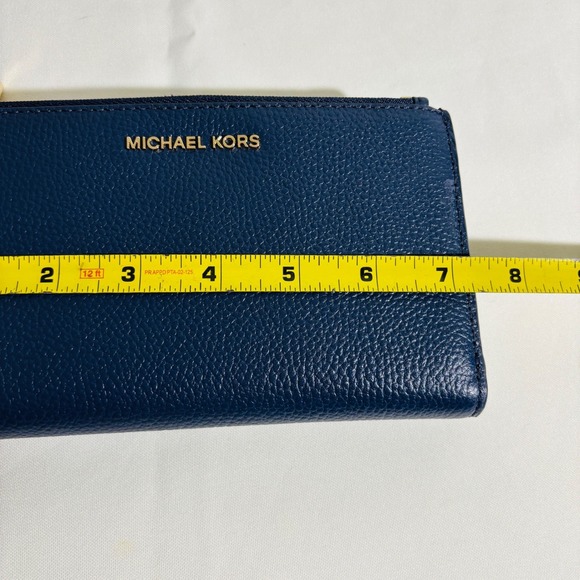Michael Kors Women's Jet Set Travel Double Zip Leather Wristlet Wallet Navy - Picture 7 of 10